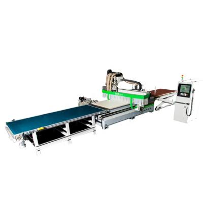 China Hotels 4x8 FT Automatic 3D CNC Wood Carving Machine 1325 CNC Wood Working Router for sale