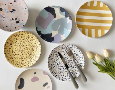 China 2022 Wholesale Contemporary Reusable Biodegradable Customized Printing And Color Baby Feeding Round Shaped Bamboo Fiber Dinner Dish For Home for sale