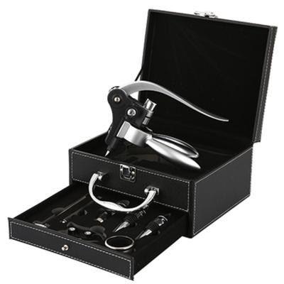 China Viable Wine Opener Gift Set, Wine Tool Accessories in Wooden Box Rabbit Included Corkscrew for sale