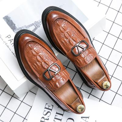 China Waterproof OEM LOGO Processing Customized All-match Fashion Men's British Business Shoes Formal Men's Business Shoes for sale