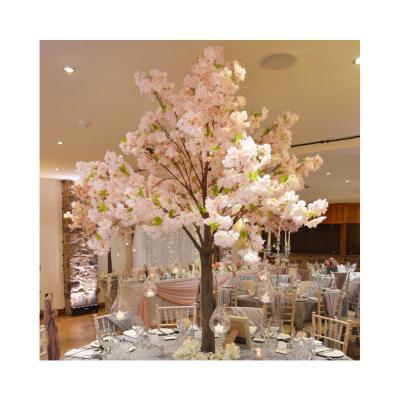 China Minimalist Artificial Cherry Blossom Tree Hotel Wedding Decoration for Wedding for sale