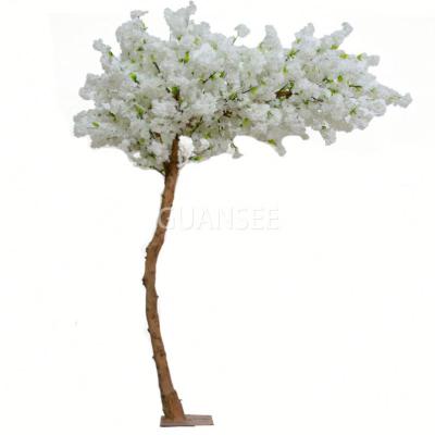 China Eco-friendly Materials 2.5m Tall White Wedding Centerpiece Arched Artificial Plant Tree Cherry Blossom Tree Arches for sale