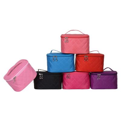 China Hot Selling Toiletry Bag Polyester Travel Organizer Waterproof Cosmetic Bag For Women Eco-friendly Large Capacity for sale