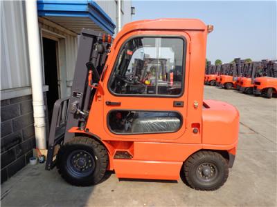 China 1.8 Ton Diesel Forklift Material Handling Truck For Airport / Storage Yard CPCD18H for sale