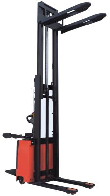 China Full Free Warehouse Counterbalance Forklift Trucks For Moving Cargo 1500KG for sale