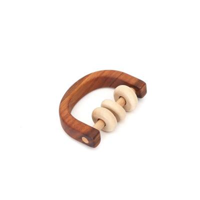 China New Product Soft Natural Wooden Soothing Toy Customized Wooden Kids Rattle Baby Toys for sale