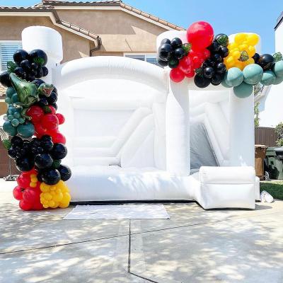 China Custom Modern Indoor Combo Bedroom 13x13 Mini Wedding White Inflatable Bouncy Castle Fireproof UV Protective Waterproof For Sale for sale