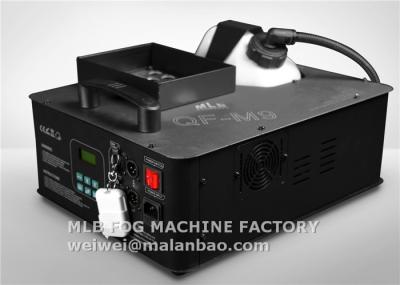 Chine La fumée colorée DMX512 lèvent la machine 1500W de brouillard de tir avec 18pcs 3w LED à vendre