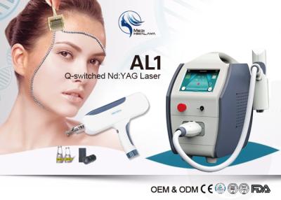 China 1064nm 532nm Q-Switched Nd Yag Laser Machine For Tattoo Removal / Pigment Removal for sale