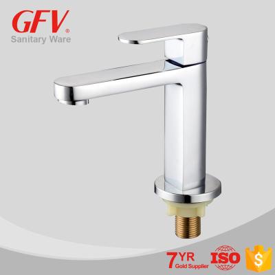 China New Brass Single Cold Taps Metered Casting Pillar Taps for sale