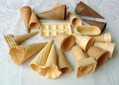 China Multi Shape Coloured Ice Cream Sugar Cone , Chocolate Covered Waffle Cones for sale