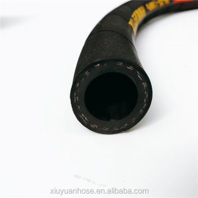 China Petroleum Base Hydraulic Fluids A Steel Wire Braided High Temperature Hydraulic Rubber Hose à venda