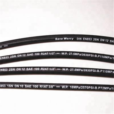 China EN853-1SN DIN Petroleum Base Fluids Sales Promotion Hydraulic Rubber Hose Assembly High Pressure Rubber Hose zu verkaufen