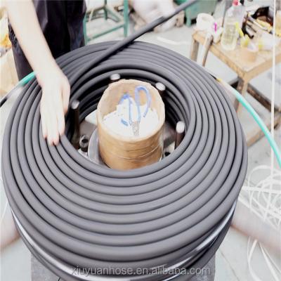 China Petroleum Base Hydraulic Fluids Full Stocked Rubbre Hydraulic Hose End Flexible Rubber Hose for sale