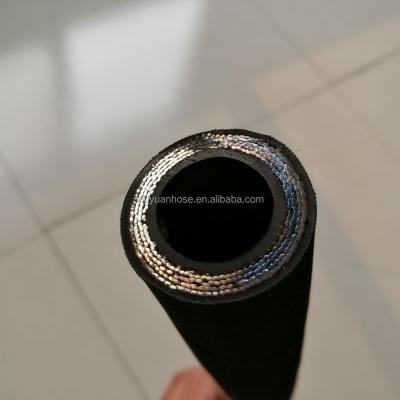 Chine Hot Sale Super High Pressure Oil Base Hydraulic Fluids Spiral Steel Wire Reinforced Flexible Hydraulic Rubber Hose For Excavator à vendre