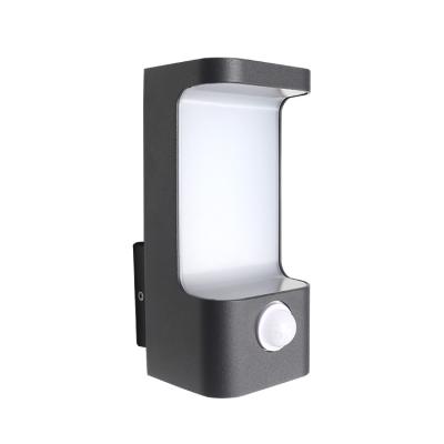 China Black PIR Cube Sconce Outdoor Yard Wall Light Fixtures Wall Mount Outdoor Garden Light Led Modern for sale