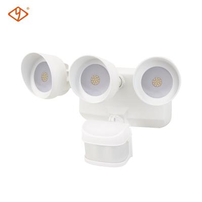 China Smart Garden Triple 36w Heads Led Light Outdoor Home Security Motion Sensor Flood Night Light for sale