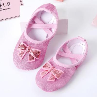 China 2021 GENUINE LEATHER Children's Dance Shoes Girls Practice Yoga Soft Bottom Ballet For Kids Dance Shoes for sale