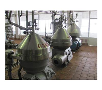 China Factory Disc Bowl High Speed ​​Milk Fat Separating Centrifuge for sale