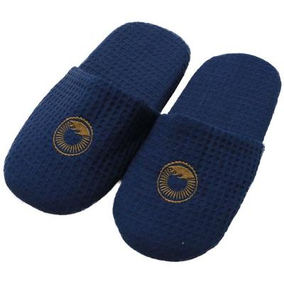 China Cheap Disposable Home Indoor Winter Slippers Plush Hotel Blue Slippers Disposable Slippers For Sale for sale