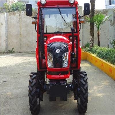 China Hot diesel engine agricultural mini tractor 654 cheap farm tractor for sale à venda