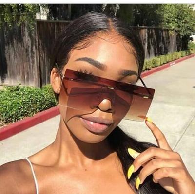 China Fashion Sunglasses 2021 Vintage Retro Rimless Sunglasses Women Fashion Eyewear Big Square Oversized Luxury Rimless Shades for sale