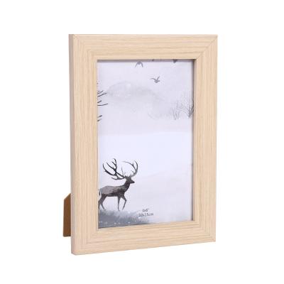 China New Classic Custom Color Organic Soft Color Wooden European Style Picture Photo Frame Environmentally Friendly Wholesale Bpa Free for sale