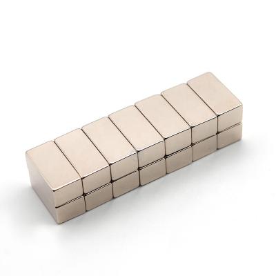 China Custom Industrial Magnet N35 N38 N42 N48 N50 N52 Neodymium Magnet Blocks Magnet Long Strip Large Block Magnets for sale