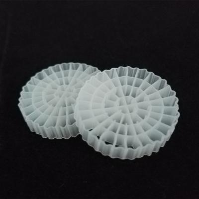 China Factory Wholesale White HDPE Moving Bed Bio Filter Media 25*4mm for sale