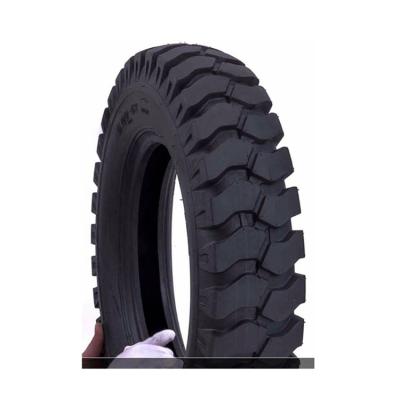 China Cheap High Quality Tubeless Rubber Tire Three Wheeler Tire Wholesale 4.00-12 for sale