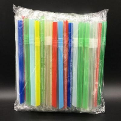 China Disposable Straws Plastic And Paper Straws Suitable For Hot And Cold Drinks for sale