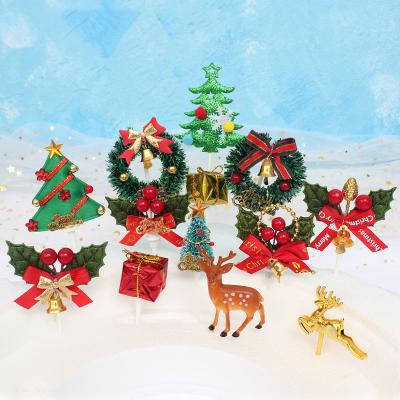 China New Plastic Sheet Santa Claus Snowman Deer Christmas Tree Topper For Christmas Cake Decorations Christmas Tree Cake Toppers Decorating for sale