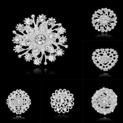 China 2020 Crystal Wedding Bridal Bouquet Silver Rhinestone Snowflake Flower Brooch Pin for sale