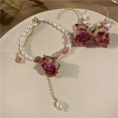 China CLASSIC Vintage Flower Bead Bracelet Women Jewelry Set Long Lasting Dry Flower Pearl Earrings Rose Drop Earrings Fashion Bead Bracelet for sale