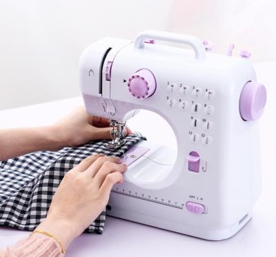 China Convenient Household Sewing Machine /Electric Sewing Machine/Sew Mini Portable Assistant Sewing Machine for sale