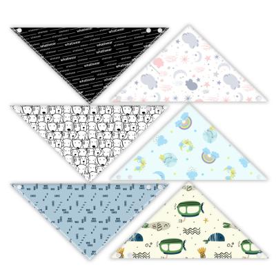 China 100% Muslin Viable Cotton Fancy Triangle Drip Design Teething Wearable Baby Cloth Bib for sale