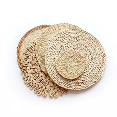 China Viable Handmade Wall Stickers Home Decoration Set Tray Rattan Seaweed Circular Wall Art Decoration for sale