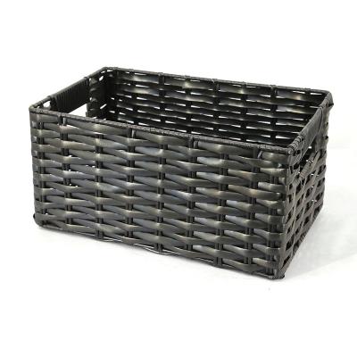 China Sustainable Kitchen Storage Basket Handmade Plastic Wicker Storage Basket With Handle for sale