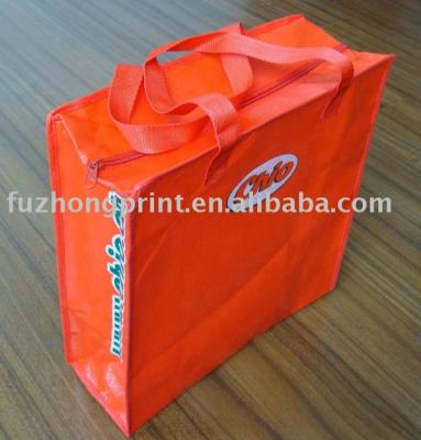 China Manufacturer Wholesale Promotional Price Fabric Shopping Tote Non Woven Bags Recyclable Gift Bag for sale