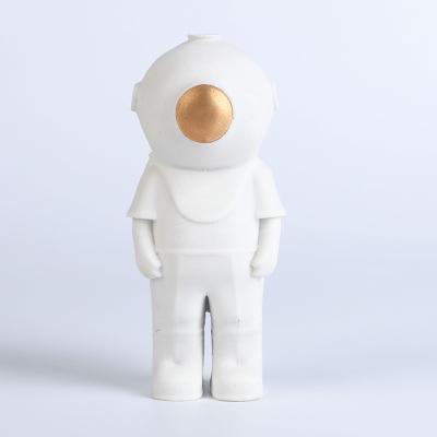 China China Hot Sale Home Decor Astronaut Figurines Resin Crafts for sale