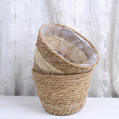 China Sustainable Factory Produced Exquisite Unique Storage Basket Straw Woven Basket Natural Flower Pot for sale