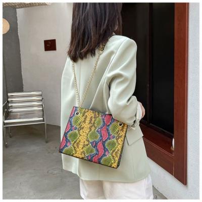 China Lady Breathable Crossbody Bag Stylish Women Handbags 2019 Customization Hot Sale Women's Purses and Handbags for sale