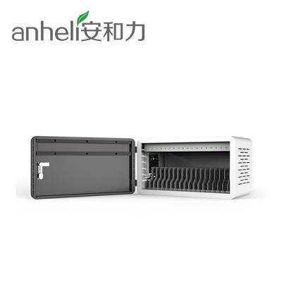 Chine Tablettes de petite taille Ipads Armoire de recharge 18 ports à vendre