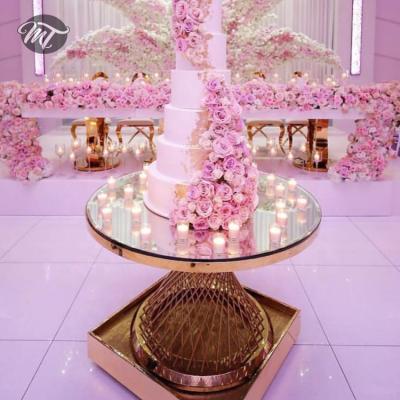 China Simple Luxury Gold Wedding Cake Round Table For Events Party for sale