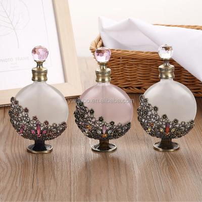 China 30ml Personal Care Metal Perfume Bottle Stones Essential Oil Attar Bottles Patented Refillable Factory Outlet#81149 for sale