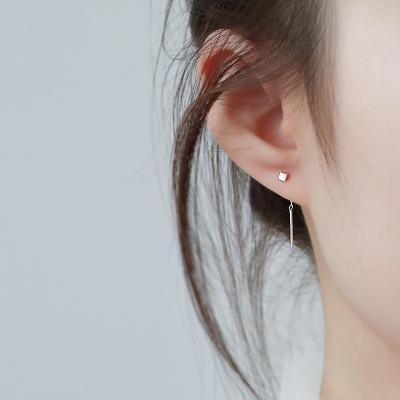 China Comfort Fit Simple Silver Square Stud Earrings Mini Temperament Zinc Alloy Ear Studs For Young Students Girls for sale