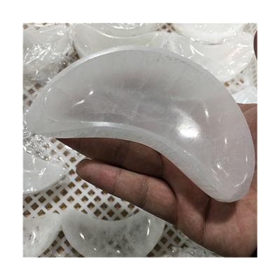 China Wholesale High Quality Natural Stones Reiki Healing Europe Selenite Moon Quartz Crystals For Home Decoration for sale