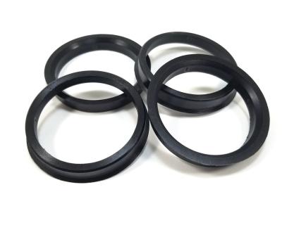 China De auto Plastic Hub belt Zwarte, Lichte Weght-identiteitskaart van de Band Centreerring 100 Millimeter Te koop