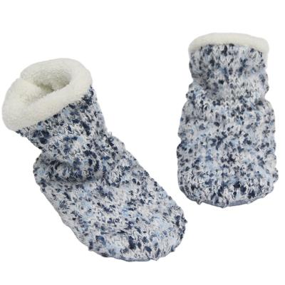 China Winter Women's Slippers Plush Heat Preservation Material Home Floor Slippers Soft And Comfortable S0016 for sale