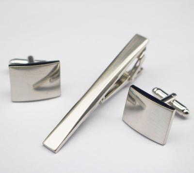 China Copper material Business wear rectangular cufflinks tie clip set Tie clip Gift box Black cufflinks for sale